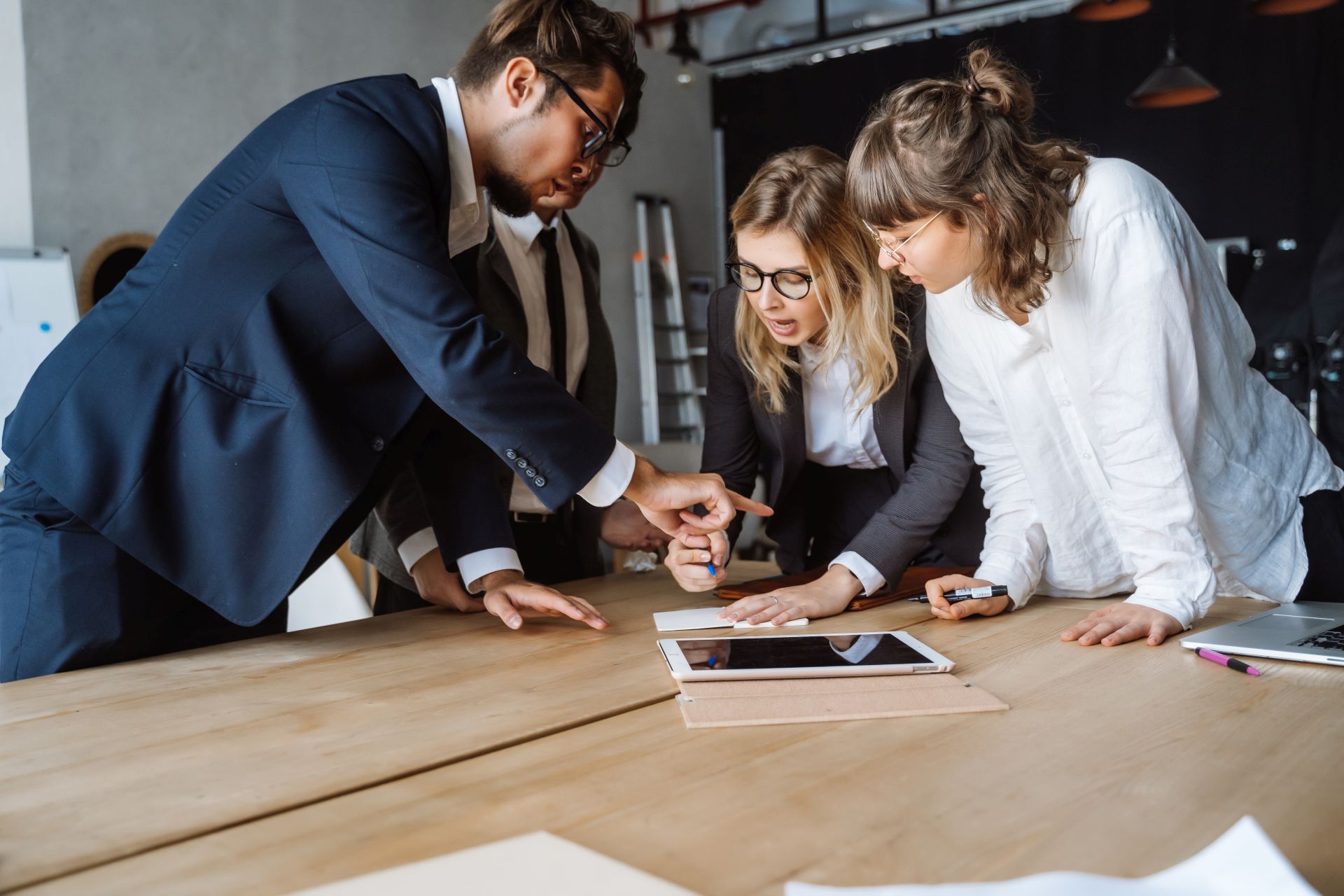 Proč je mobilní CRM aplikace nezbytností pro každého moderního obchodníka